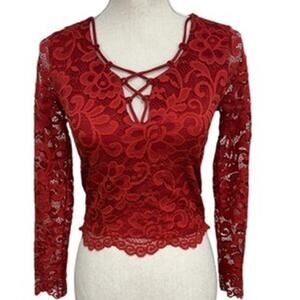Sexy Lace Crisscross Long-Sleeve Crop Top - Red  Item #281